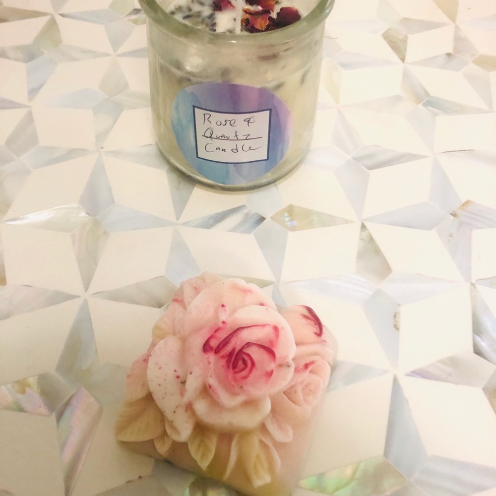 NWT Rose Soap - Picture 3 of 3